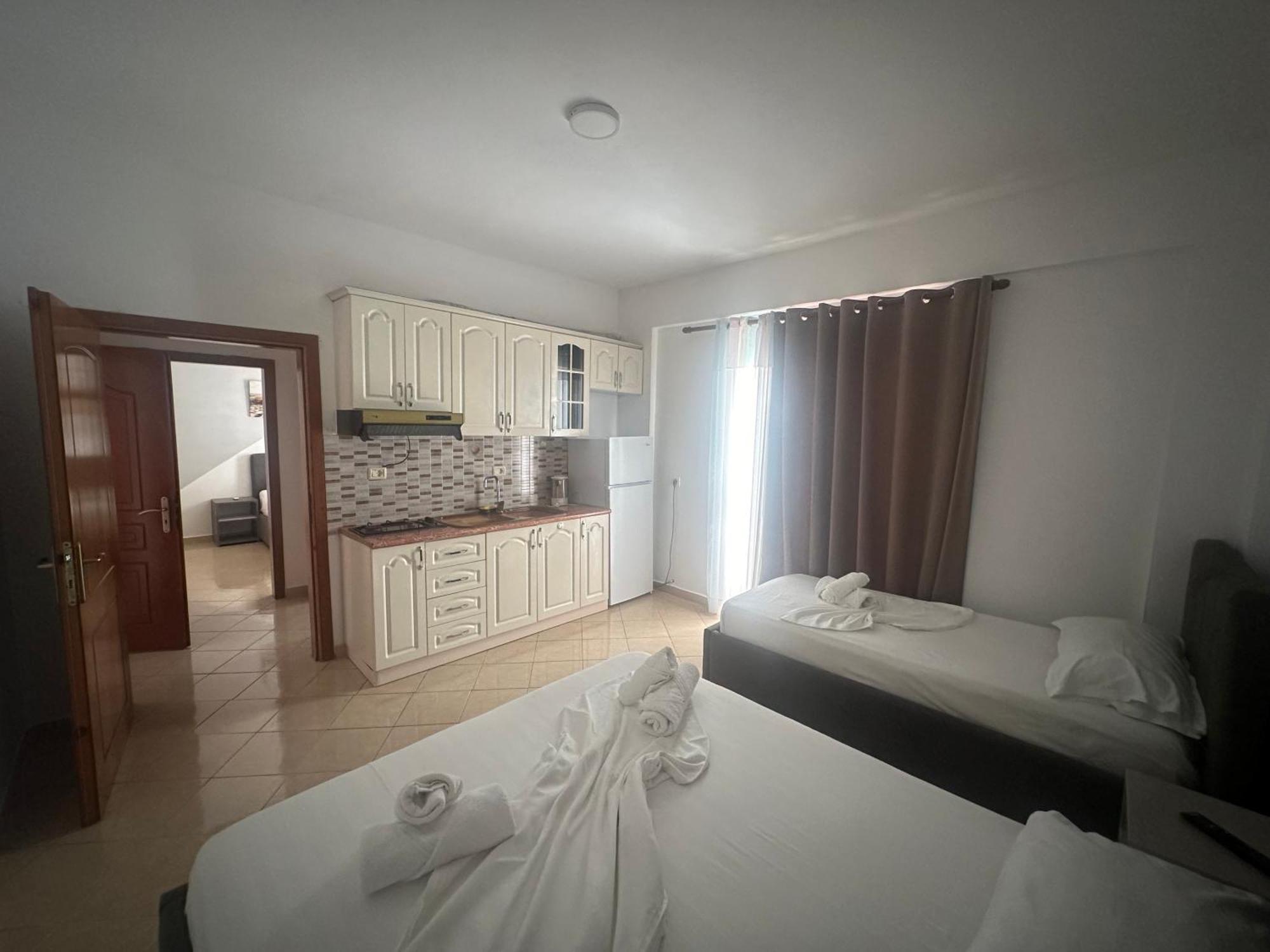 Skenderi Apartments Ksamil Ngoại thất bức ảnh